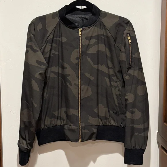 Albion Fit bomber jacket camo, size Small - Picture 1 of 8